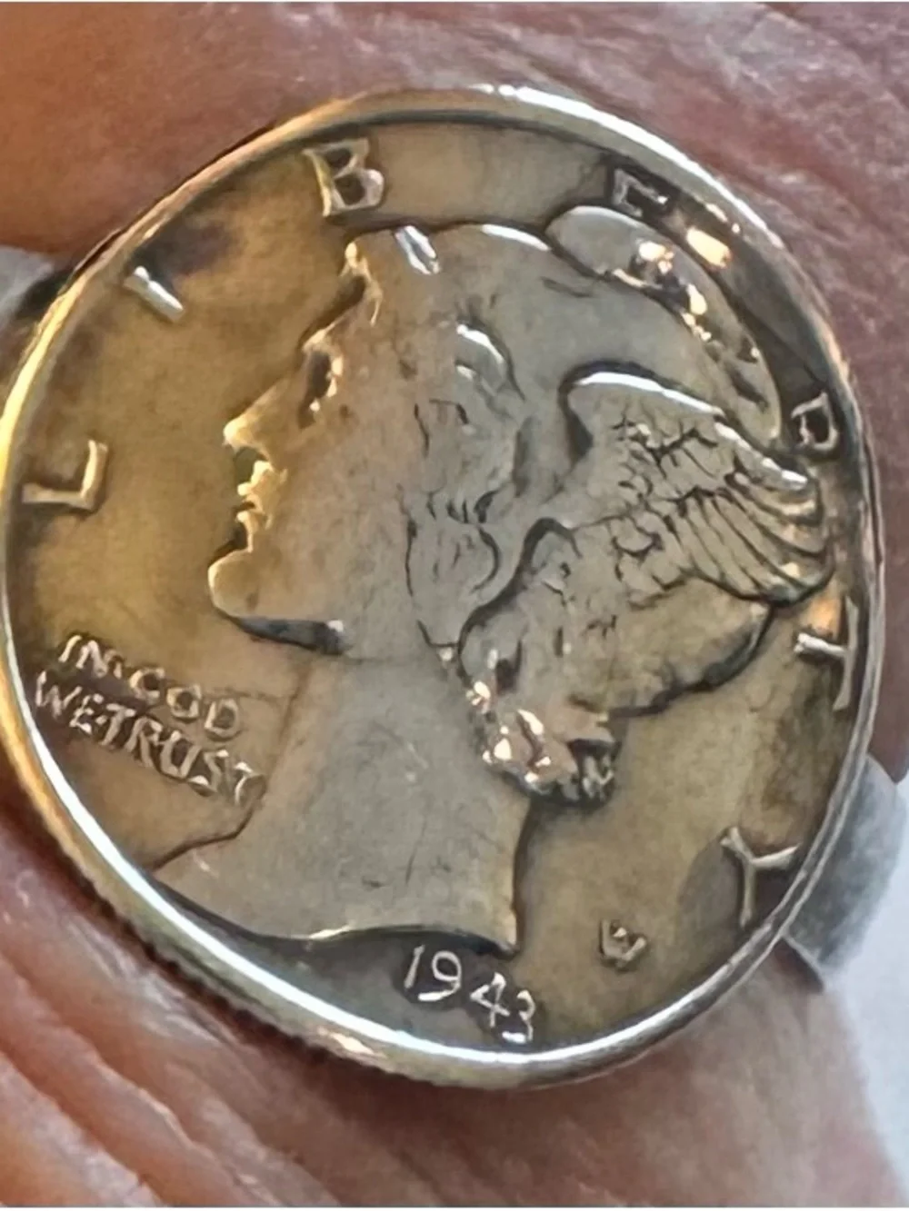Vintage 1943 mercury dime silver ring-handmade. Unisex